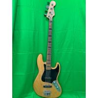ราคา squier classic vibe jazz bass มือสอง (29411560273)