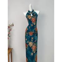 ราคา ชุดเชิ๊ตฮัลเตอร์แบบเฉียงซาม ออกแบบเพรียวบางด้วยลายประดับฟิลิเกรน เหมาะสำหรับสไตล์สาวสมัยใหม่ (52854641446)