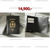 ราคา [พร้อมส่ง]: Balenciaga Passport Holder ‼️ก่อนกดสั่งรบกวนทักมาเช็คสต๊อคก่อนนะคะ‼️ (48155175721)