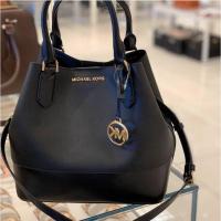 ราคา (สด-ผ่อน) Michael Kors Trista Leather Large Grab Shoulder Tote Bag (8730646678)