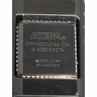 ราคา ชิปฝังโปรแกรม Intel / Altera EPM7032SLC44-10N / EPM7064SLC44-10N Integrated Circuit (28300575038)