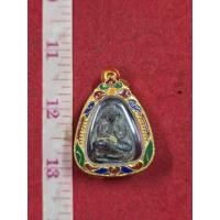 ราคา พระปิดตาหลวงปู่จีนวัดท่าราบพิมพ์แข้งหมอนคลุกรักลงทอง พร้อมกรอบทองไมครอนแท้ (57601736132)