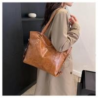 ราคา กระเป๋าสะพายข้างผู้หญิงหนังสีน้ำตาลกันน้ำ (24939769156)