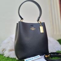 ราคา เหมือนใหม่ งานช้อป บักเก็ต 8นิ้ว Coach มือสองของแท้Coach 1011 Small Town Bucket Bag สีดำ (23810157832)