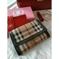 ราคา กระเป๋าสตางค์ Burberry ของแท้ มือสอง (20511021885)