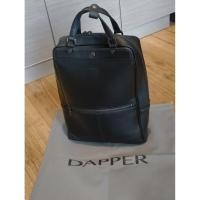 ราคา กระเป๋าสะพายหลัง Dapper สีดำ [มือสอง ใหม่มาก] (40611147409)