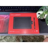 ราคา Wacom One by Wacom S (CTL-472) เมาส์ปากกาสำหรับวาดภาพกราฟฟิก (15580645340)