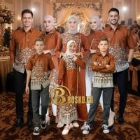 ราคา เสื้อเบลาส์ผ้าบาติกสมัยใหม่, เสื้อบาติก, ชุดทํางานบอสโก, แฟชั่นบาติก (49551480409)