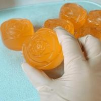 ราคา สบู่กลีเซอรีน ซุปเปอร์วิตซี สบู่ส้มวิตซี ขนาด 50 กรัม หอมกลิ่นส้มอ่อนๆ (29223297111)