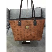 ราคา กระเป๋าคล้องไหล่ MCM ทรง Shopping ของแท้ (23142812915)