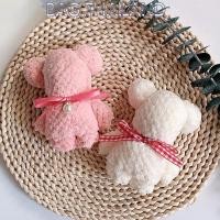 ราคา bagผ้าเช็ดหน้าตุ๊กตารุ่นสับปะรด น่ารักคิวท์มาก สำหรับเป็นของขวัญ ของรับไหว้ พร้อมส่งในไทย ของขวัญ ของชำร่วย ของรับไหว้ (22731809444)