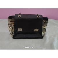 ราคา กระเป๋าคลอสบอดี้มือสอง (46255276473)
