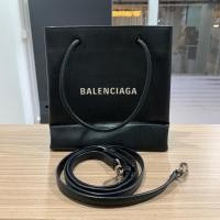 ราคา Balenciaga Shopping Tote PS230703392 (24701318600)