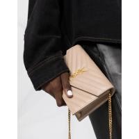 ราคา [พรีเซลล์ยุโรป] กระเป๋าสะพายข้างป้ายโลโก้ Saint Laurent (24170941369)