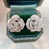 ราคา ต่างหู Stud กุหลาบฝังเพชร Size M เพชรรวม 1 กะรัต (10396861304)