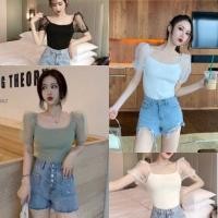 ราคา เสื้อไหมพรมปาดไหล่ แขนตุ๊กตาแต่งผ้ามุ้ง (สีครีม) หวานๆน่ารักๆ❤️ (5637261211)