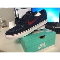 ราคา Nike SB zoom (แท้ 100%) มือ 2 ส่งฟรี สอบถามได้ (5216066327)