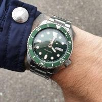ราคา SEIKO SRPD63K1 5sports skx สีเขียวทองโลกิ ซื้อเก็บสะสมไม่เคยใช้งานปล่อยต่อถูกๆ (16690558871)