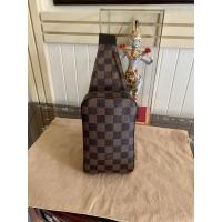 ราคา Louis Vuitton Geronimo Damier Ebene Canvas - Used Authentic Bag (9527510593)