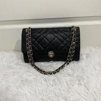 ราคา Used Lovcat Paris quilted leather bag แท้ (11771974560)