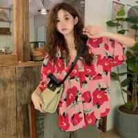 ราคา พร้อมส่ง เสื้อเชิ้ตคอปกแขนสั้นสีชมพู ทรงOversize ดีเทลผ้าพิมพ์ลายดอกไม้สีชมพูบานเย็นสีชัดสวย มีกระเป๋าอก ผ้าชีฟอง (24581206644)