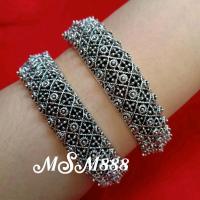 ราคา กำไลข้อมือลายพิกุล ลายพิกุลโบราณ กำไลลายพิกุล ลายพิกุลฉลุ กำไลสีเงินรมดำ ราคาต่อ 1 วง (15588120572)