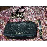 ราคา กระเป๋าสะพายข้างสีดำงานแท้ Guess (6077703854)