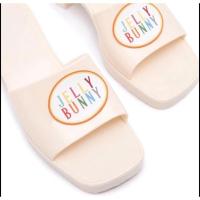 ราคา รองเท้า Jelly Bunny มือ1 สีครีม เบอร์38 ยาว25.5 c.m. จากราคา 790 บาท ของแท้100% (14961802502)