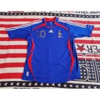 ราคา เสื้อบอลทีมชาติฝรั่งเศสย้อนยุค มือ2 (25563318383)