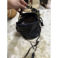ราคา กระเป๋าหนังสีดำ ทรงขนมจีบ (29012435941)
