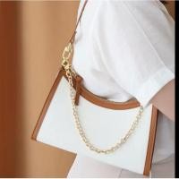 ราคา กระเป๋าสะพายไหล่แบรนด์ tallulah canvas แท้100% (26602130287)