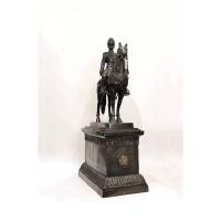 ราคา 603.พระบรมรูปหล่อในหลวงรัชกาลที่ 5 พระบาทสมเด็จพระปรมินทรมหาจุฬาลงกรณ์ พระจุลจอมเกล้าเจ้าอยู่หัวทรงม้า(พระบรมรูปทรงม้า) (57552455289)