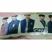 ราคา หมอนข้างgot7 (76291498)