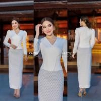 ราคา ชุดผ้าไทยประยุกต์ ชุดเซ็ท เสื้อไหมญี่ปุ่นแขนยาว ผ้าถุงผ้าฝ้ายทอลาย สีเทาเงิน งานเรียบหรูดูแพงมาก (29365063338)