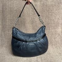 ราคา กระเป๋าสะพาย Esquire Half moon (28782004352)