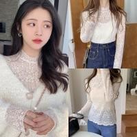 ราคา FC พร้อมส่งเสื้อซีทรูลูกไม้ แขนยาวคอสูง 2 สี ทรงคอปีน มีกระดุมหลัง ไม่มีซับใน (23156384616)