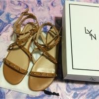 ราคา ‼️เท‼️ราคารวมส่งฟรี‼️ รองเท้าLyn แท้ มือ1 (1300280849)