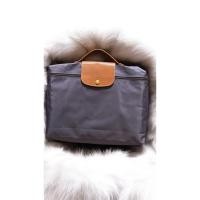 ราคา Longchamp Briefcase มือสอง สภาพดี แท้ (49904476444)