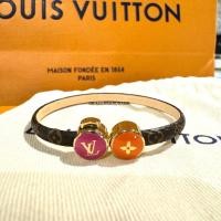 ราคา พร้อมส่งNew LV confetti bracelet กำไลข้อมือ สร้อยข้อมือ น่ารัก มาแรงสุดๆ (24947971773)