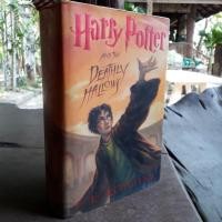 ราคา แฮร์รี่ พอตเตอร์ เล่ม7 ฉบับภาษาอังกฤษ (ของUSA) Harry Potter and the deathly hollows (1472938712)