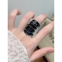 ราคา Vivienne Westwood แหวนเกราะเปิด ขยับได้ สไตล์พังก์ พังก์ สําหรับผู้หญิง และผู้ชาย (25670928039)