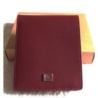 ราคา กระเป๋าสตางค์ Guy Laroche แดงมะเหมี่ยว ใหม่ แท้ (21881630183)