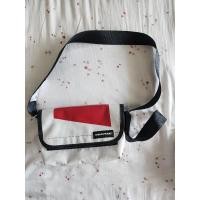 ราคา Freitag F41 Hawaii Five-o มีหลายสี มือหนึ่ง ของแท้ ซื้อเองจากสวิส (22488337513)