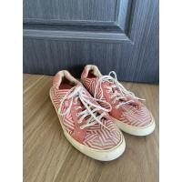 ราคา รองเท้า CAT มือ2ของแท้ size38 (55705308297)