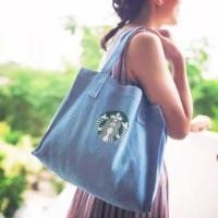 ราคา กระเป๋าผ้ายีนส์ Starbucks Green tote Bag แท้ (138802484)