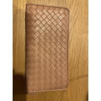 ราคา กระเป๋าตังค์โบเตก้า เวเนต้า Bottega Veneta มือ2 สีชมพู (15550734561)