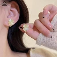 ราคา COD❤️ต่างหูเงินS925สี่ใบโคลเวอร์หินตาแมวหรูหราแฟชั่นสไตล์เกาหลีระดับไฮเอนด์เครื่องประดับสำหรับผู้หญิงของขวัญ-a.one (25984379958)