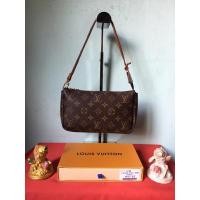 ราคา กระเป๋าหลุยส์มือสอง พอส LV (11435414912)