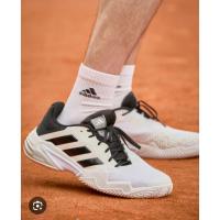 ราคา Adidas Tennis Set – สปอร์ตเท่พร้อมลุยคอร์ท เซ็ตสุดคุ้ม! รองเท้าเทนนิส Adidas BARRICADE 13 แท้ + หมวก Adidas มือสอง (41713140702)