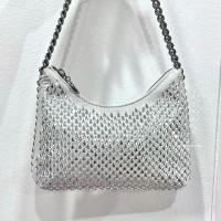 ราคา Stella McCartney Crystal สีSilver คริสตัลครบ shop52,000 ภายในสะอาด ถุงผ้า การ์ด ครบ (28725493824)
